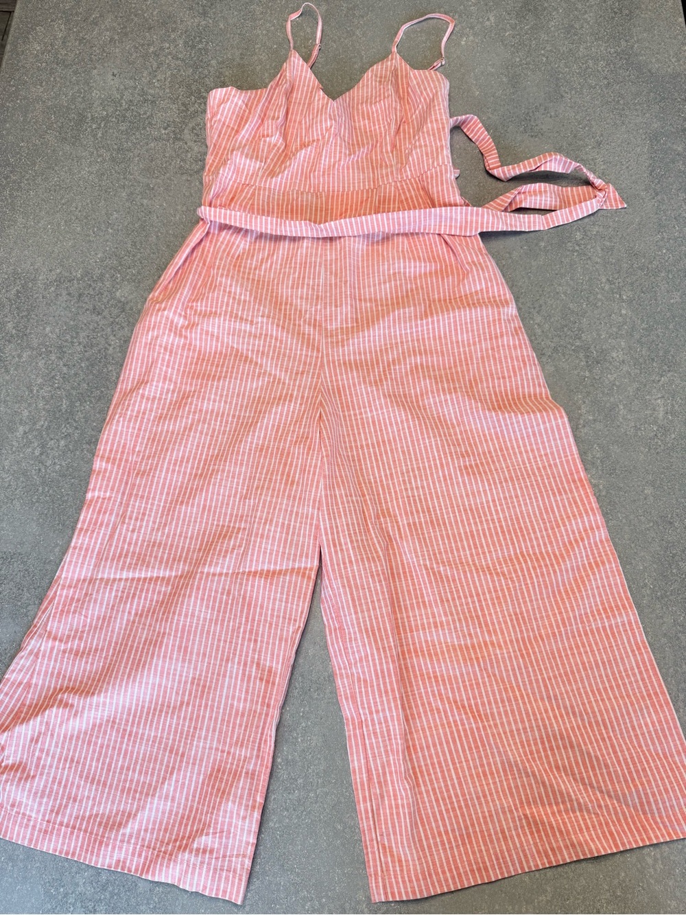 Gianni Bini Striped Wide Leg Sleeveless Jumpsuit with Tie Waist - Picture 2 of 7